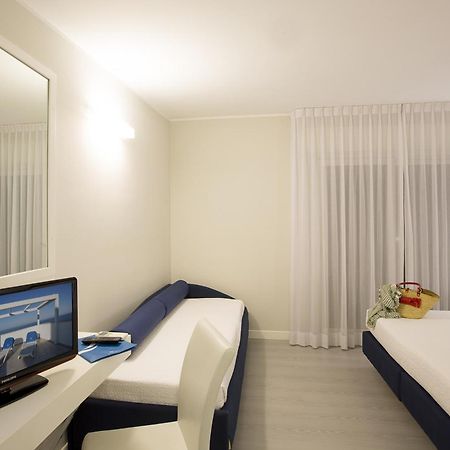 Hotel Sporting Casalbordino Room photo